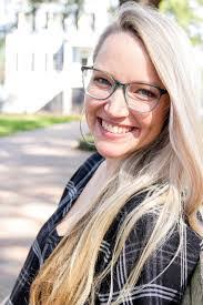 Michelle Faucheux's Instagram, Twitter & Facebook