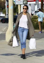 In a new episode of marie claire's masked and answered series, teri hatcher opened up about her wellness. Teri Hatcher Street Style 12 19 2018 Celebmafia