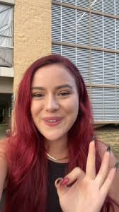 Paso a paso, fácil y rápido, las chicas del salón te explican cómo comprar  tus entradas para In The Heights., Porque en este barrio nadie se queda sin  ir al teatro., Dale play al reel y comprá la tuya ...