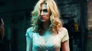 Elizabeth debicki will play princess diana in the final two seasons of the crown (seasons 5 and 6). Elizabeth Debicki Cast As Princess Diana For The Crown S Final Seasons