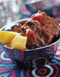 Goulash A La Roumaine Et Frites De Polenta Pour 6 Personnes Recettes Elle A Table Recette Frites De Polenta Recettes De Cuisine Recette