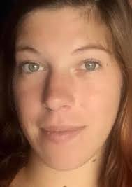 Lisa Sibley's Instagram, Twitter & Facebook