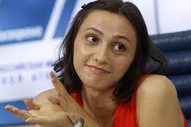 She won the gold medal at the 2015, 2017 and 2019 world championships. The Russian High Jumper Everyone Should Root For An Old School Gymnastics Blog