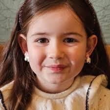 Imelda Barrett's Instagram, Twitter & Facebook