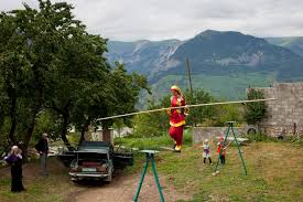 نتیجه جستجوی لغت [tightrope] در گوگل