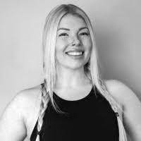 Alyssa Collison's Instagram, Twitter & Facebook