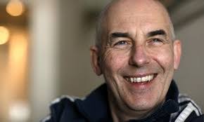 Chris Monks's Instagram, Twitter & Facebook