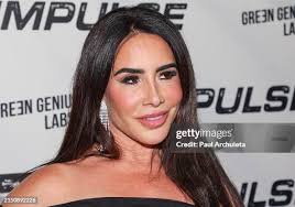 52 Nikki Giavasis Stock Photos, High-Res Pictures, and Images