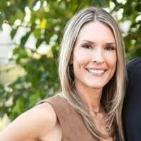 Amber Warrell's Instagram, Twitter & Facebook