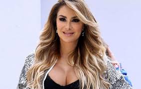 Rbd ft ninel conde alma rey la rebelde video Ninel Conde Letras De Musicas Suas Letras