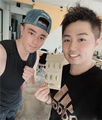 Theo giới truyền thông xứ trung tiết lộ, phòng làm việc văn hóa điện ảnh của lâm tâm như đã chính thức đóng cửa vào ngày 24/8. Tá»«ng Bá»‹ Che Ong Chu Bá»¥ng Phá»‡ Hoáº¯c Kiáº¿n Hoa Hiá»‡n Tráº» Ra Chá»¥c Tuá»•i 2sao