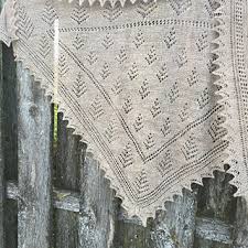 ravelry the tree shawl to knit pattern by inna voltchkova