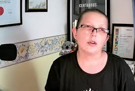 Dr Lynette Pretorius