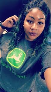 Tammy Wagoner's Instagram, Twitter & Facebook