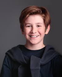 Jesse Barden's Instagram, Twitter & Facebook