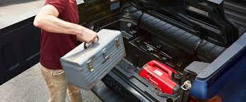 The bed measures at 50.0 inches wide between the wheel wells and is 64.0 inches long with the tailgate up. Honda Ridgeline Dimensions Enhance Comfort Convenience