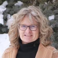 Kristin Wiebe's Instagram, Twitter & Facebook