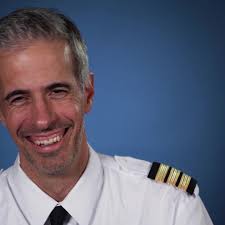 Notas :: El-piloto-que-escribe1