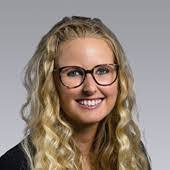 Caroline Burdick's Instagram, Twitter & Facebook