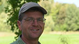 Haben ein riesiges Problem“: Warum sich der Kalikokrebs am Rhein bei  Karlsruhe rasant ausbreitet