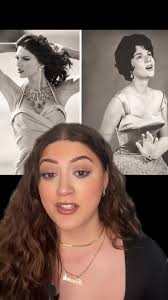 Maybe that’a how Taylor knew to dance merengue 😭 #taylorswift  #taylornation #tiktoklatino #puertorico #mexico