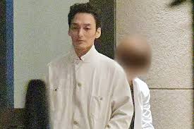 金箔 ウエディング 結婚式 色打掛 卒業式 髪飾り 成人式 和装 袴 前撮り. 20å„„å††è±ªé‚¸å»ºè¨­ã®è‰ãªãŽå‰› å®¶æ—ã¯çµå©šã«ã¤ã„ã¦ã©ã†æ€ã†ã‹ Newsãƒã‚¹ãƒˆã‚»ãƒ–ãƒ³ Part 2