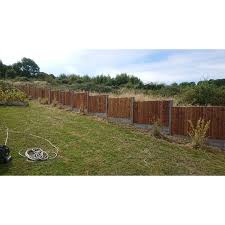 Kensworth are stockists of all hardwoods and quality softwoods. Sg Fencing Bedford Fencing Services Yell