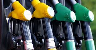 Should i use ron 95 or go for the more expensive ron 97 fuel? that's a very common question among our readers and general malaysian motorists alike. Harga Ron95 Dan Ron97 Kekal Diesel Turun 3 Sen