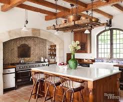 How do you decorate a kitchen? Abadia De Downton Cozinha Estilo Antigo Ideias Delaware Decoracao Nufactured Reciclagem Nem T Tuscan Kitchen Old World Kitchens Kitchen Styling