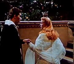 Princezna se zlatou hvězdou, někdy nesprávně princezna se zlatou hvězdou na čele, je česká filmová pohádka režiséra martina friče z roku 1959 na motivy pohádek boženy němcové a pavla dobšinského. Princezna Se Zlatou Hvezdou Na Cele Kyselkova Se K Roli Dostala Nahodou Koule Cz Lifestyle V Kostce Nebo Spis V Kouli