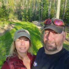 A Lead Pipelayer or “lead hand “ should be getting paid more than any  operator . Change my mind