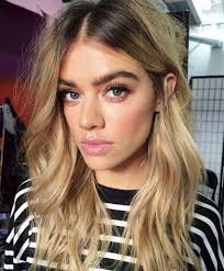 Pin By Ashley Sorenson On Hair Blonde Hair Dark Eyebrows Brown Eyebrows Blonde Hair Roots Hair