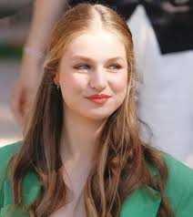 QUEEN LEONOR Y PRINCESS SOFIA OF SPAIN PAGe