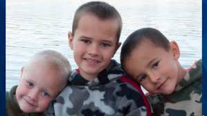 2.03 m (6 ft 8 in). Skelton Brothers Dad Accused Of Kidnapping Sons Who Vanished In 2010 Denied Parole Crime Online