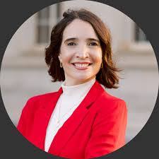 Michelle Mossman's Instagram, Twitter & Facebook