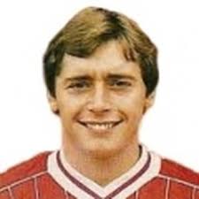 Estadísticas Gary Howlett,