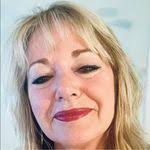 Pam Finzel's Instagram, Twitter & Facebook