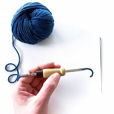 Yarn thickness inhabits a continuous spectrum that we have arbitrarily i wonder what size needles you need. some yarn companies call any yarn thicker than aran or worsted chunky and confuse the heck out of me. Adjustable Punch Needle For Chunky Yarn Studio Koekoek