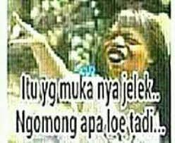 Cuci gudang tawa adalah sebuah acara tahunan dari komunitas stand up cikarang yang diadakan setiap malam pergantian tahun, cuci gudang tawa diambil dari dua elemen kata yang berbeda yakni cuci gudang dan tawa, dimana…. Kumpulan Terbaru Meme Lucu Paling Konyol Untuk Perang Gambar Di Facebook Gudang Tawa Di 2021 Meme Lucu Lucu Meme