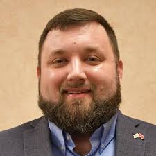 Sullivan County Schools director gets contract extension