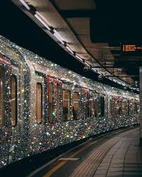 Meet Sara Shakeel The Original Crystal Artist Glitter Photography Aesthetic Pictures Aesthetic Pastel Wallpaper