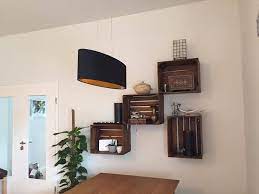 Weinkisten wand wand regale wandregale quot shabby quot aus alten holz weinkisten, drei weinkisten hängend an wand in küche weinkisten weinkisten wand 130 besten weinkisten inspirationen bilder auf pinterest, weinregal mit altholz balken zuhause diy hausbar bar, diy holz. So Baut Ihr Euch Ein Schickes Wandregal Aus Unseren Kisten Weinkisten Obstkisten Kaufen Bei Kistenkolli Altes Land