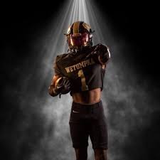 Malik Owens (@MalikOw26551521)