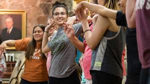 Charlotte nonprofit paving the path for success for young Latinas