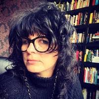 Alana Bowden's Instagram, Twitter & Facebook