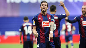 Sergio escudero alude a su salida del sevilla 07/09 la decidida postura del granada con darwin machís 06/09. It S Sergi Enrich S Turn