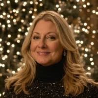 2700+ "Tracey" profiles