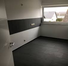 Ähnliche branchen und suchbegriffe für niederkassel. 3 Zimmer Wohnung Zu Vermieten Rathausstrasse 51 53859 Niederkassel Rhein Sieg Kreis Mapio Net
