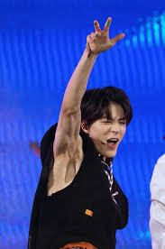 Does Jeno Shave His Armpits Nct Otot Perut Pacar Pria