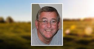 Laurel Gilbert's Instagram, Twitter & Facebook